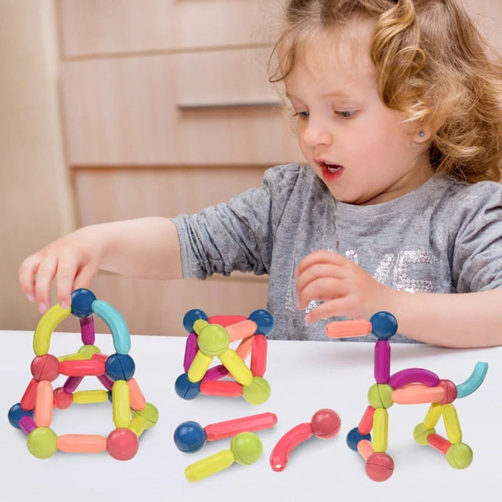 Magnetic Building Sticks - Creative Construction Toy
