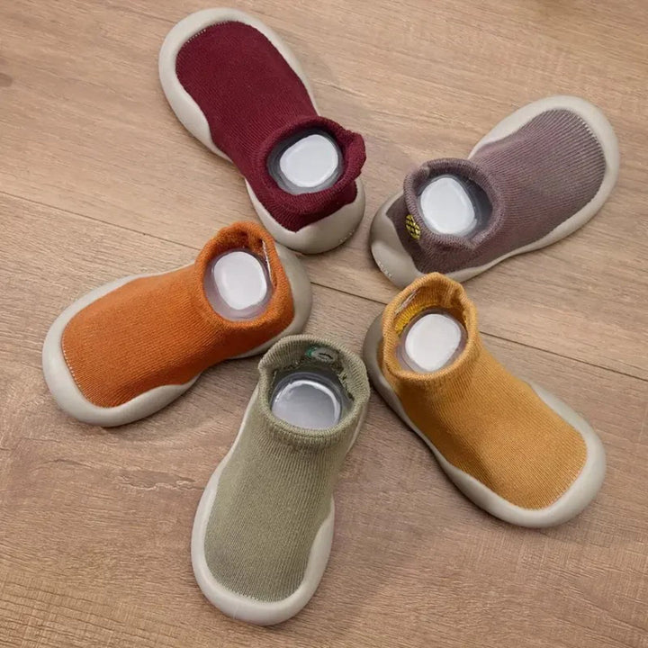 Flexible Barefoot Shoes for Infants - Perfect for First Steps