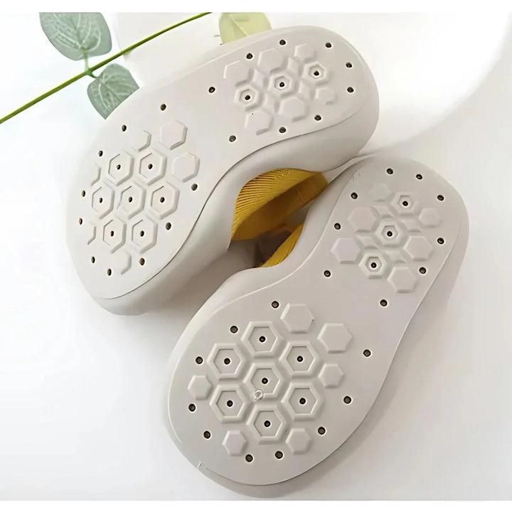 Buto-Socks – Ultimate Flexibility and Comfort for Toddler Steps
