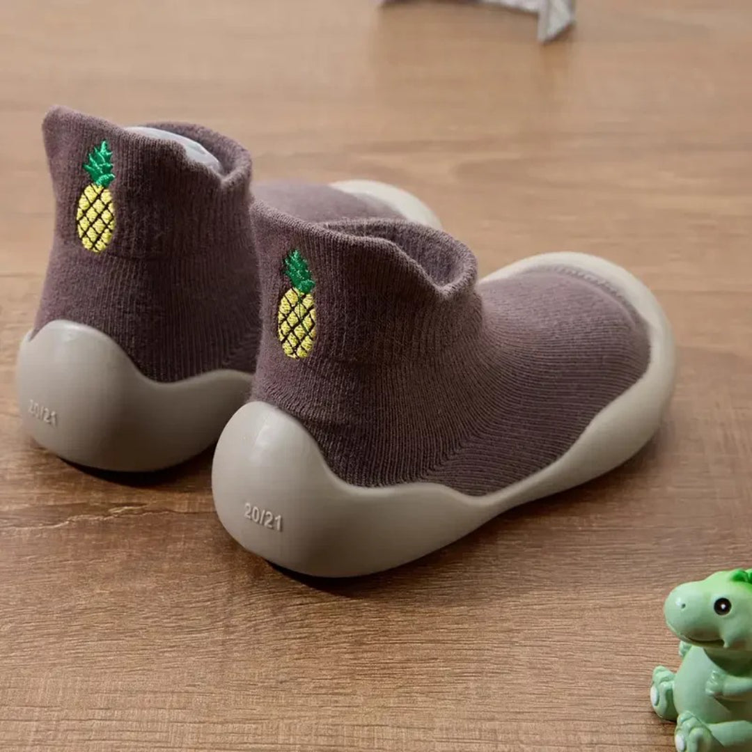 Flexible Barefoot Shoes for Infants - Perfect for First Steps