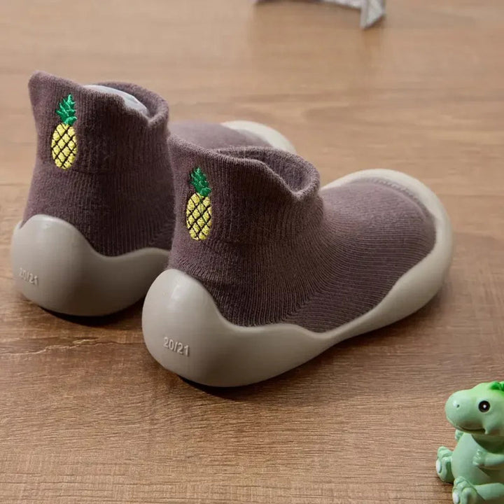 Flexible Barefoot Shoes for Infants - Perfect for First Steps