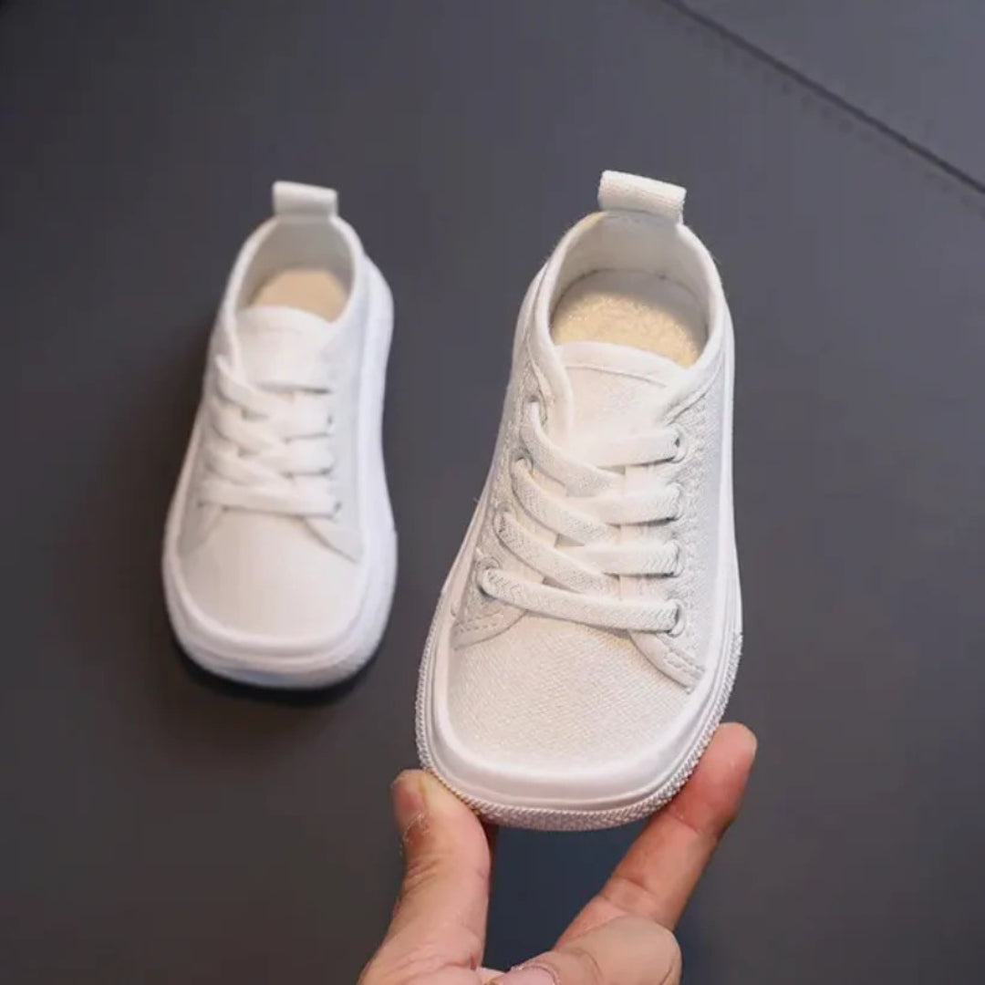 Flexible Barefoot Shoes for Natural Movement
