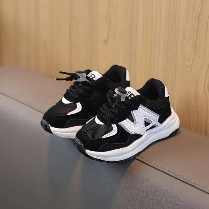 Laced Casual Sneakers - Versatile Sports Shoes