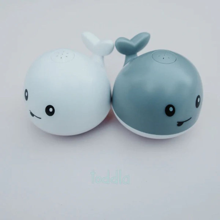 Whale Water Sprayer Bath Toy