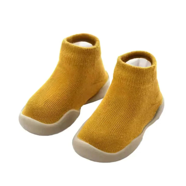 Buto-Socks – Ultimate Flexibility and Comfort for Toddler Steps