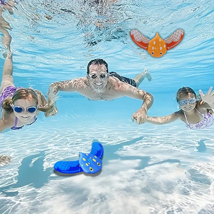 Self-Propelling Underwater Toy for Pool Fun